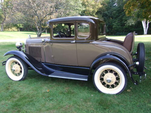 1930 Ford Model A 2dr 014