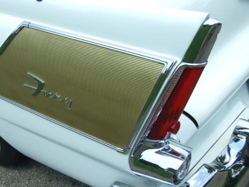 1956-Plymouth-Fury-047
