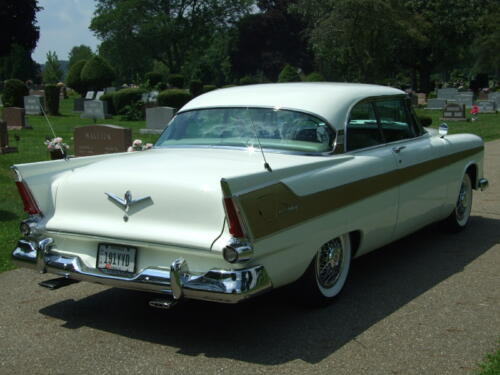 1 1956-Plymouth-Fury-008