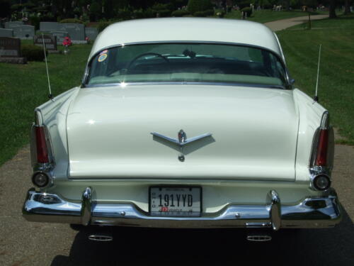 1 1956-Plymouth-Fury-009