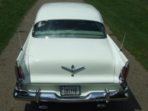 1 1956-Plymouth-Fury-010