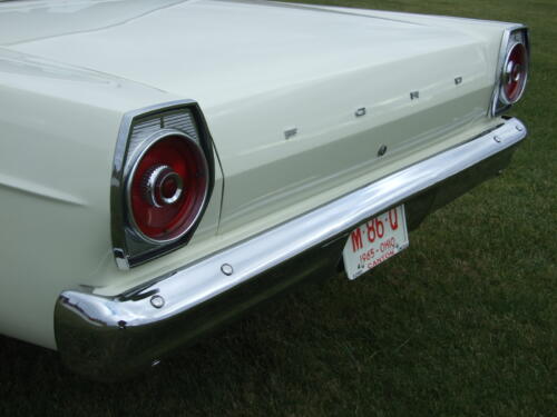 1965 Ford Custom 2dr 390 058