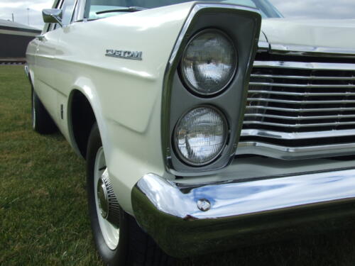 1965 Ford Custom 2dr 390 082