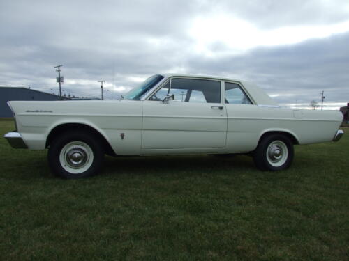 1965 Ford Custom 2dr 390 091