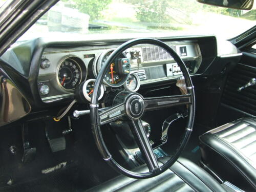 1966-Oldsmobile-442-pic-Carsey-072