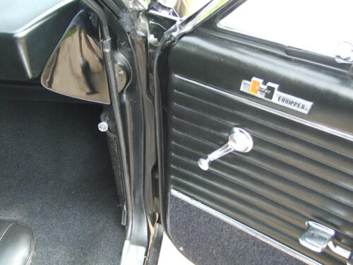 1966-Oldsmobile-442-pic-Carsey-086