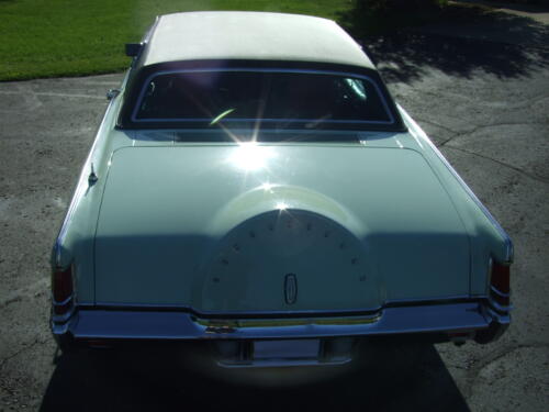 1971 Lincoln Continental Mark III 014