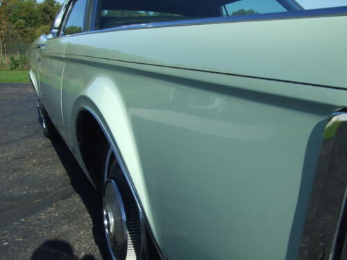 1971 Lincoln Continental Mark III 039