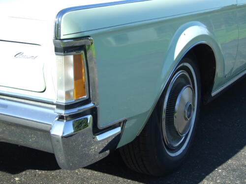 1971 Lincoln Continental Mark III 054