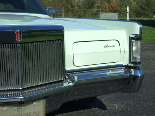 1971 Lincoln Continental Mark III 055