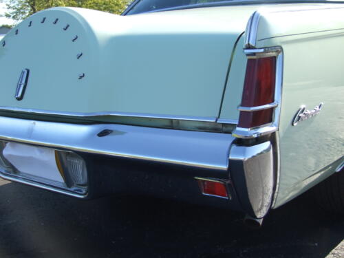 1971 Lincoln Continental Mark III 069