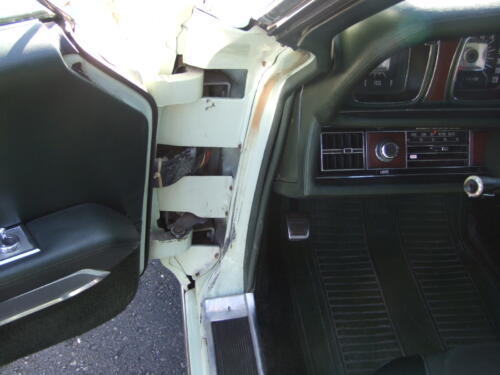 1971 Lincoln Continental Mark III 105