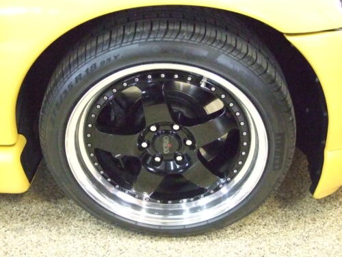 2001 Dodge Viper GTS / 8 Wheels & Tires Pictures