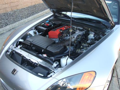 2000 Honda S2000 2dr Convertible / 11 Engine Pictures